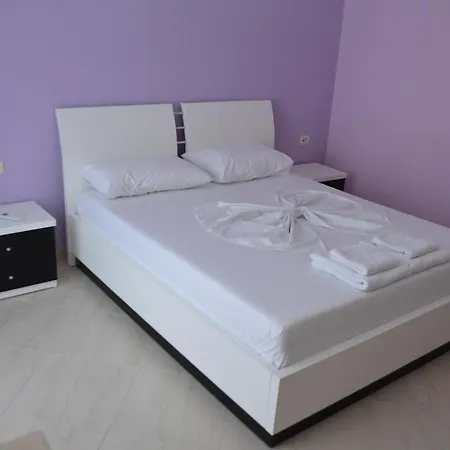 Andon 아파트 Sarandë