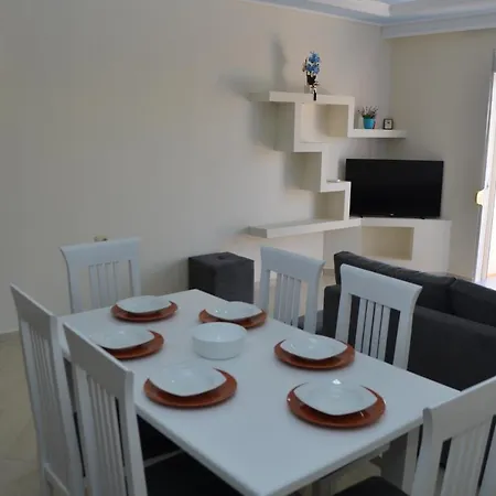 Andon 아파트 Sarandë